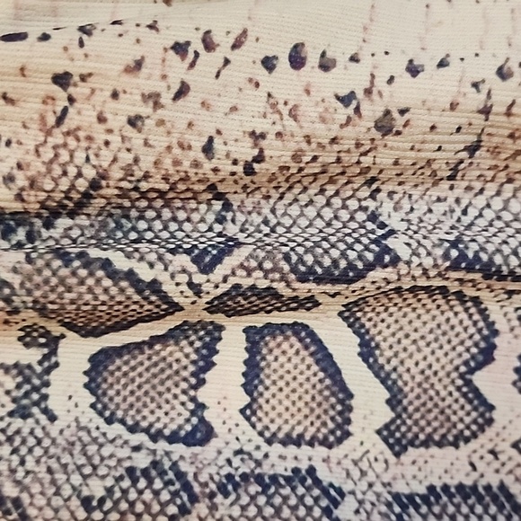 CBR brand snakeskin romper - Picture 4 of 10